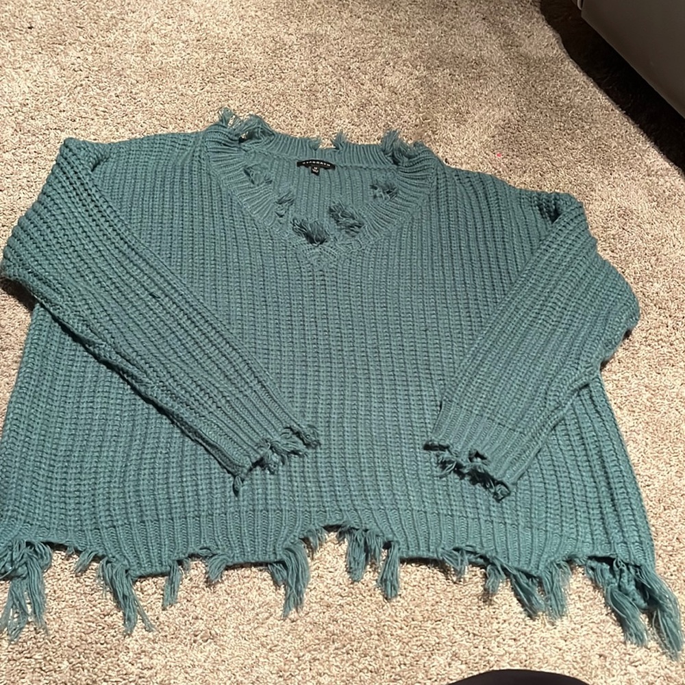 Cropped sweater